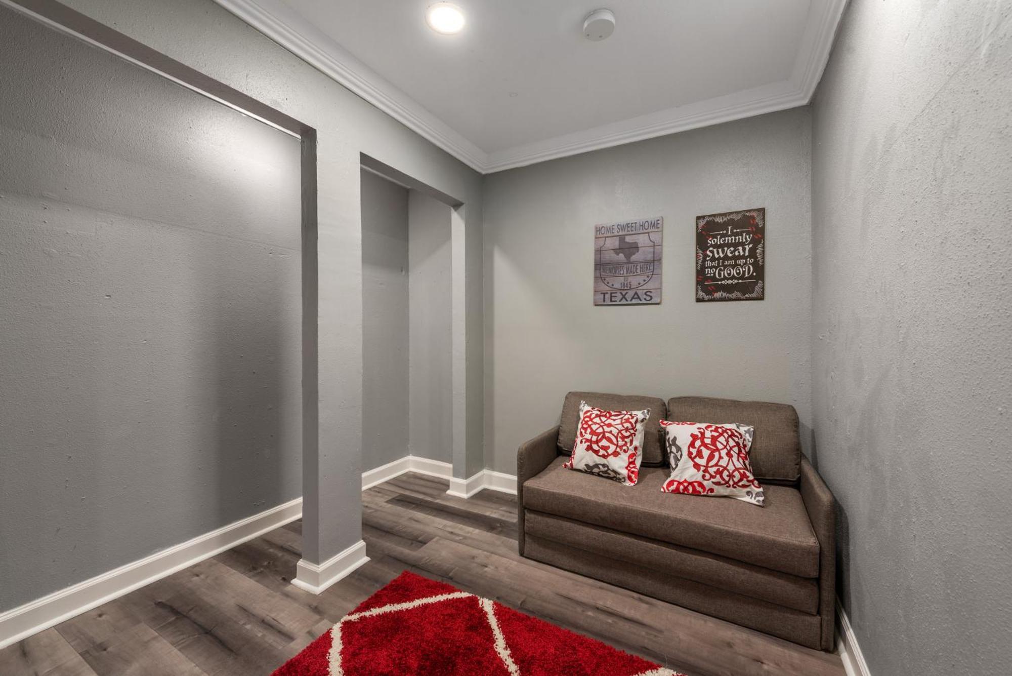 Urban Retreat 1Br With Free Park Appartement Houston Buitenkant foto